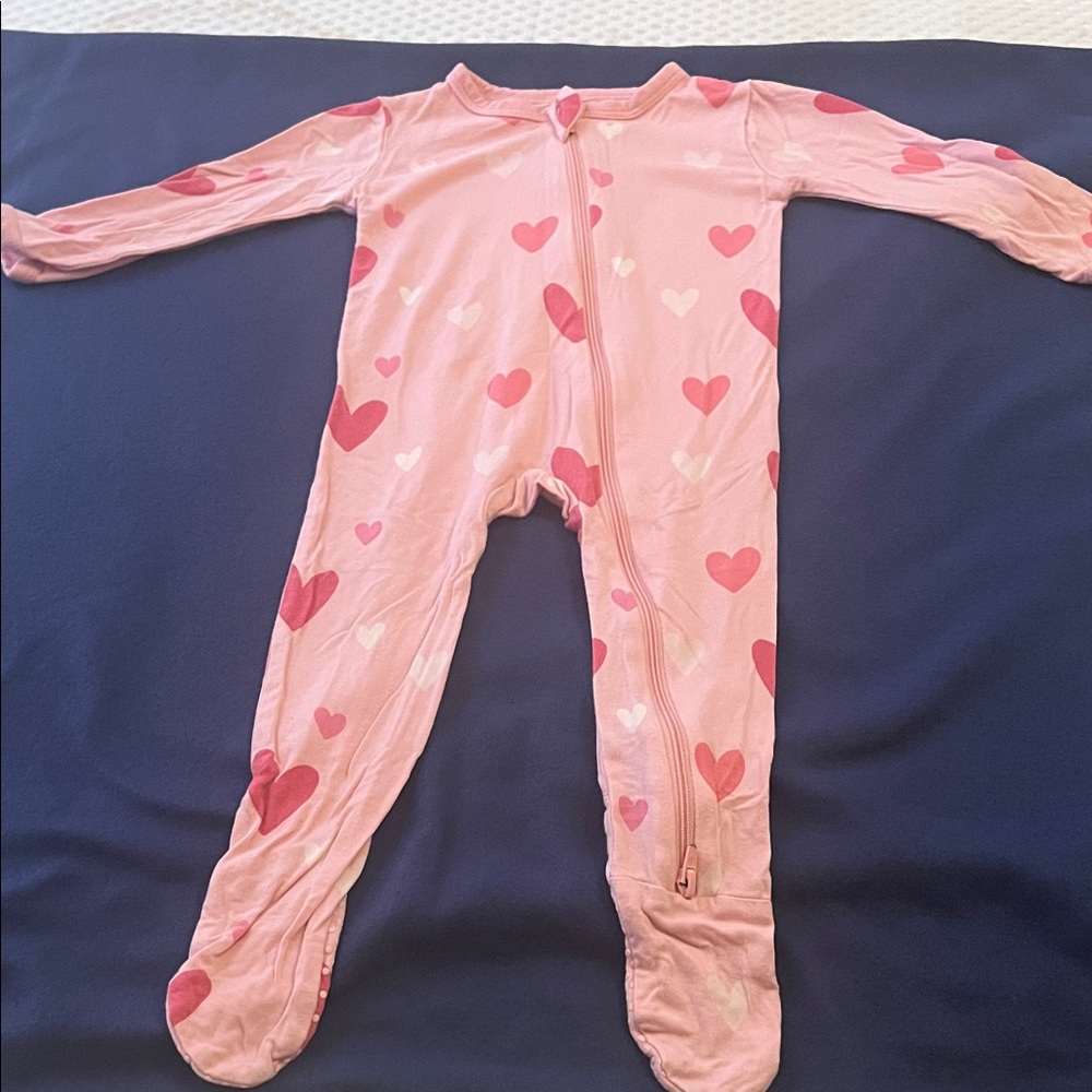 Kyte Baby Pink Heart-Print Kids One-Piece Zipper Footed Pajamas